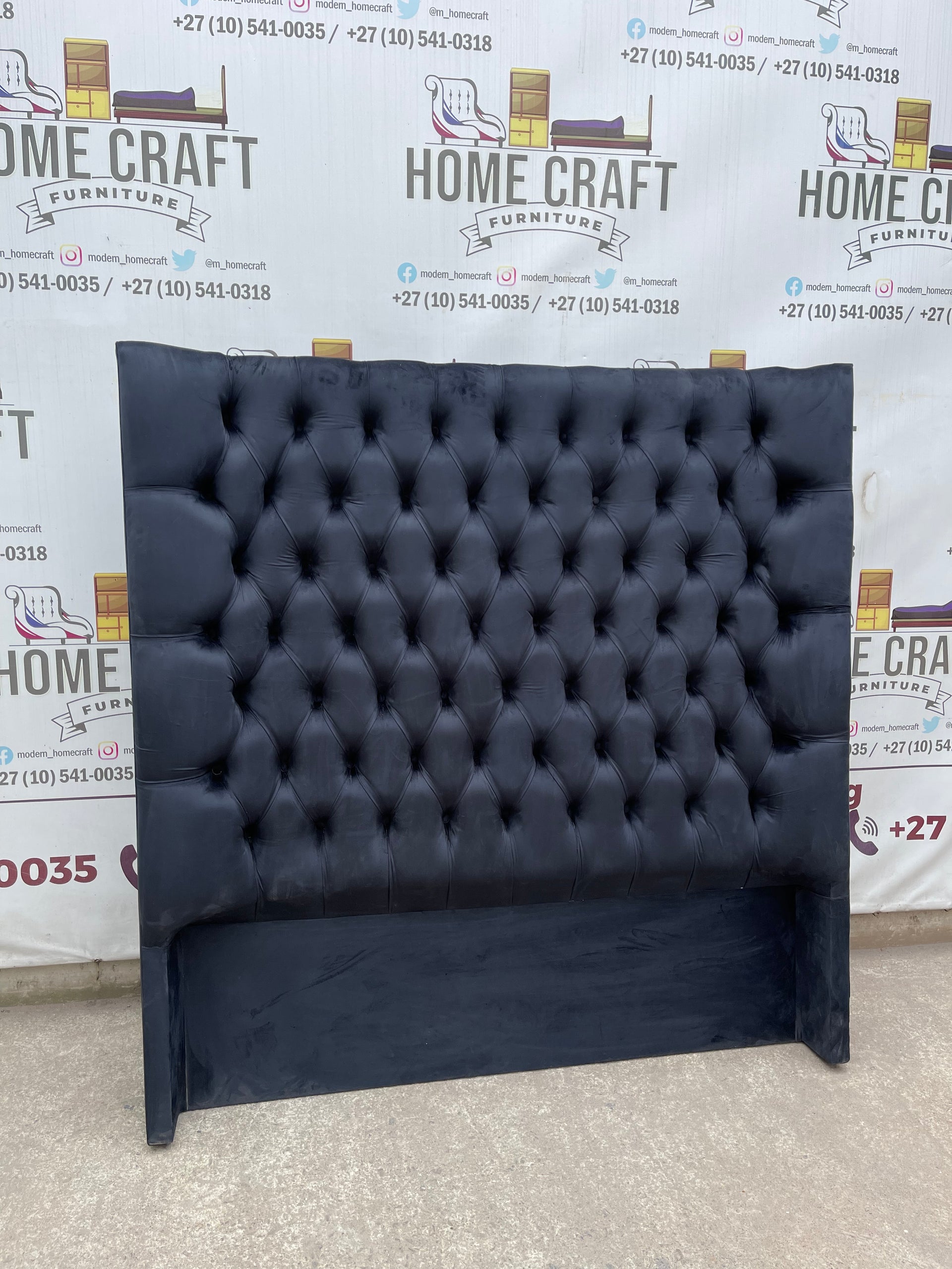 Headboard With Curved Edges - Black