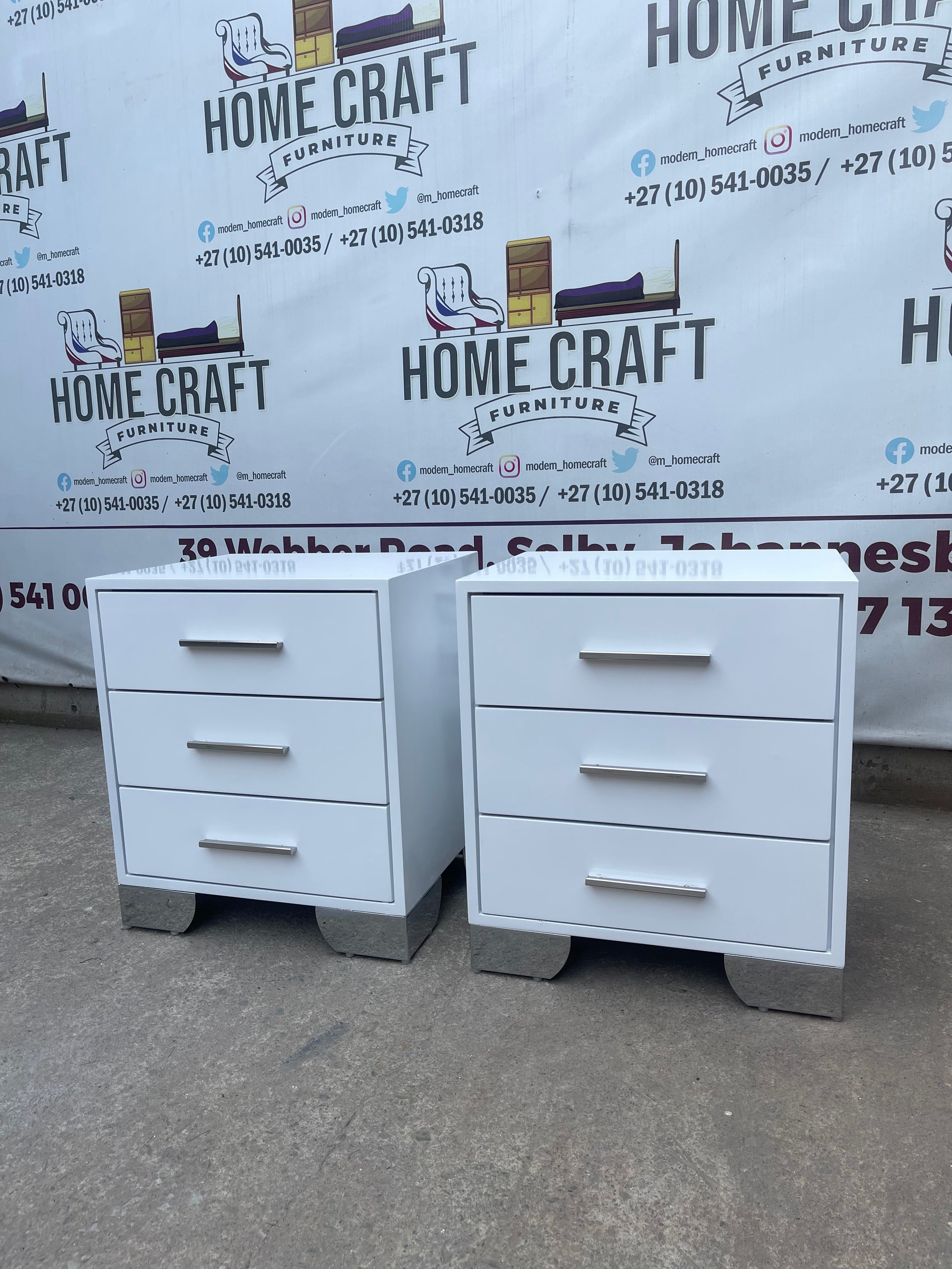 Lesego 3 Drawer Pedestals With Solid Handles